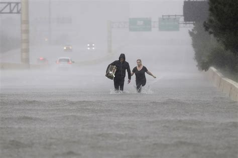 Big Announcement Help Me Support Houston Hurricane Harvey Victims Helene In Between