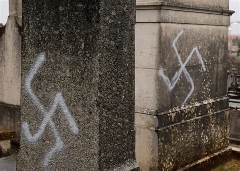 Val Doise Un Couple Interpellé Pour Avoir Tagué Quatre Croix Gammées