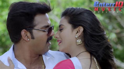 Watch Pawan Singh Or Akshara Ka Bhojpuri Gana Video Song Bhojpuri Song