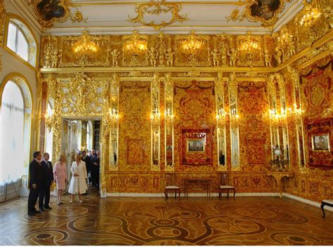 Amber Room: Priceless Russian treasure stolen by Nazis 'discovered by ...