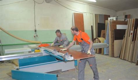 Станок для распила ДСП: определение, классификация, параметры