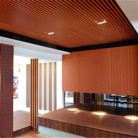 China Wpc Ceiling Board Wood Plastic Composite Indoor Roofing