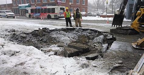 Michigan Knows How To Do Potholes 11 Mile Between Woodward And Main Today Imgur