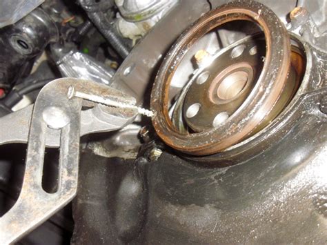 Rear Main Seal Leak Symptoms And How To Diagnose Off