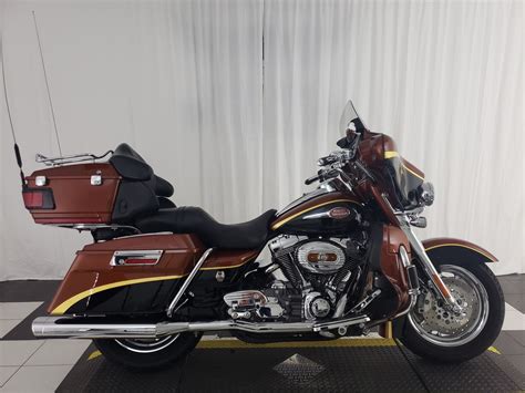 Pre Owned 2008 Harley Davidson Electra Glide Ultra Classic CVO FLHTCUSE