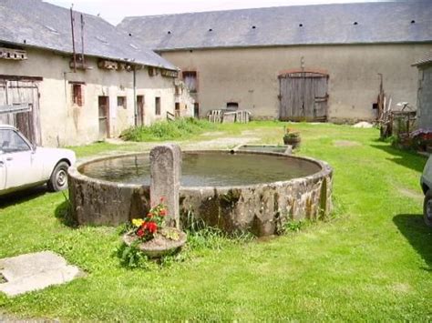 Fontaine Abreuvoir Boussac Bourg Boussac Bourg Bit