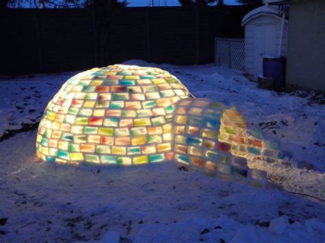 Creative Ideas How To Build A Rainbow Igloo Using Milk Cartons 11