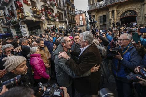 Joseba Asiron Es Proclamado Alcalde De Pamplona Navarratelevision Es