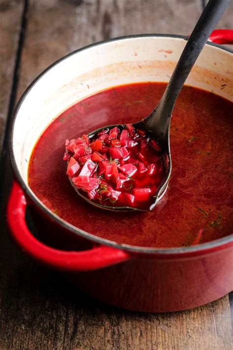 Easy Vegetarian Borscht Soup • Happy Kitchen