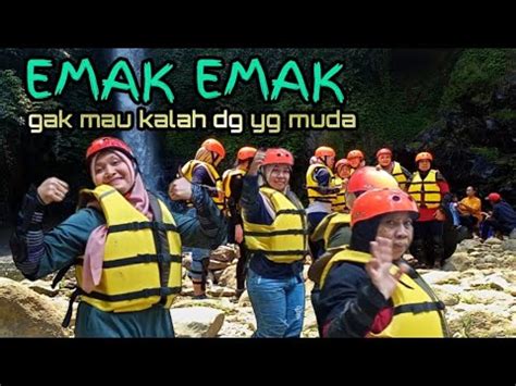 Keseruan Emak Emak Bermain River Tubing Adventure Kopikeceh Cobanjahe