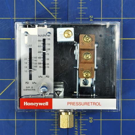 Honeywell L F Pressuretrol Controller