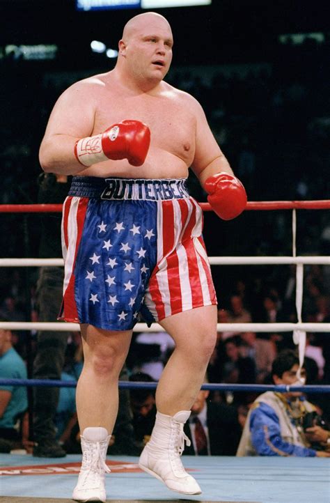 30 Of The Biggest Heaviest Tallest Athletes Of All Time The Delite