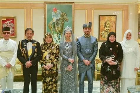 Meski Sudah Bercerai Sultan Hassanal Bolkiah Tetap Akur Dengan Mantan