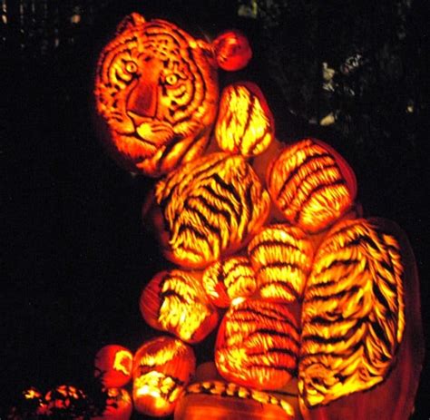 You Won't Believe These Halloween Pumpkin Creations! | HomeTips