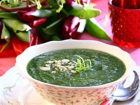 Spinach Soup Recipe Eatsmarter