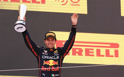 Sergio Perez wins Singapore Grand Prix | RNZ News