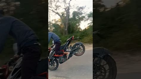 Stoppie On Duke250 With Reaction Shorts Short Youtubeshorts