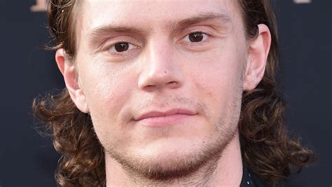 Did Evan Peters And Taissa Farmiga Ever Date