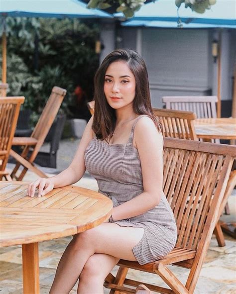 Gina Meidina Putri On Instagram People Throw Shade On What Shines