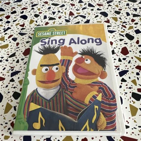 SESAME STREET - Sing Along - DVD - VERY GOOD EUR 17,45 - PicClick IT