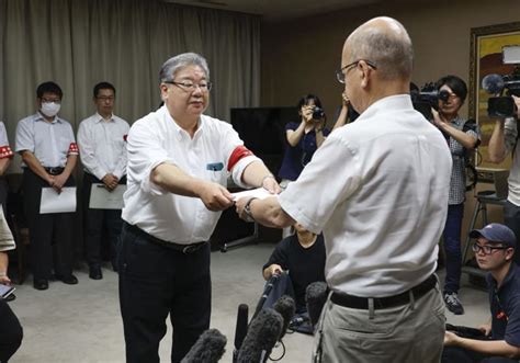 兵庫県知事に辞職要求 県職員労組、元幹部死亡で 拡大写真｜infoseekニュース