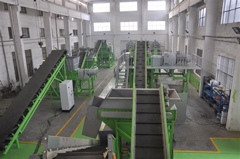 Waste Tyre Recycling Machines Rubber Powder Production Machine China