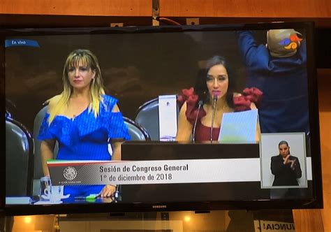 Critican A Diputadas Del Pan Y De Morena Por Su Vestimenta En Toma De