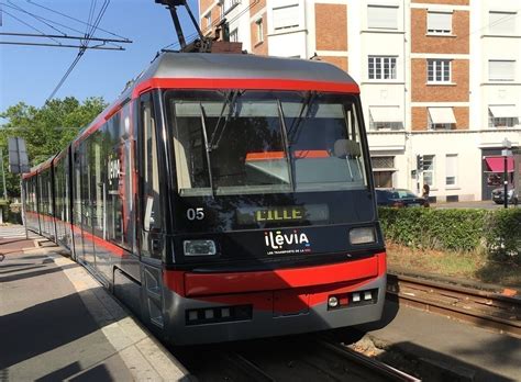 Lille De Nouvelles Rames De Tramway Pour Tre Moins Serr Aux Heures