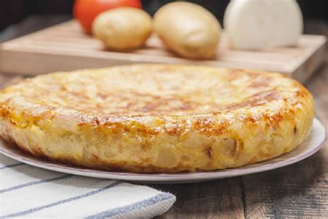 Receta Para Hacer Una Tortilla Espa Ola Perfecta Mar A Alc Zar