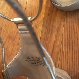 Fergie Shoes Fergie Nude Heels With Gold Accents Poshmark