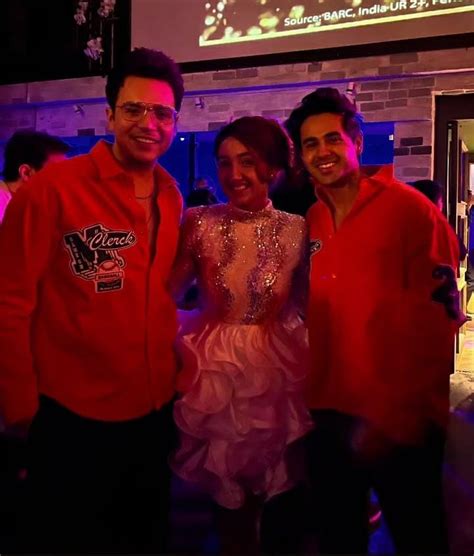 Iwmbuzz Celeb Bash 2022 Ashnoor Kaur Parties Hard With Randeep Rai And Raj Anadkat See Inside Pics