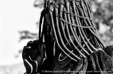 Reportage Photos Les Himbas De Namibie Par Marion Staderoli