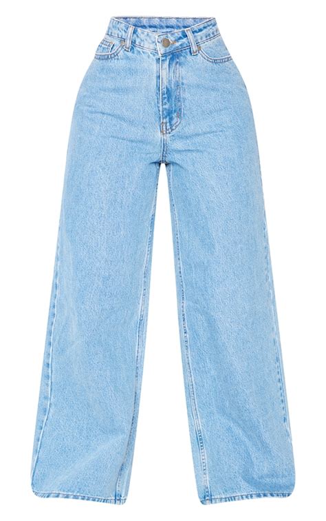 Petite Light Blue Wide Leg Jeans Petite Prettylittlething Usa