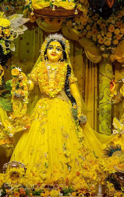 Pin On Radha Rani Radha Rani Krishna Pictures Lord Krishna Wallpapers