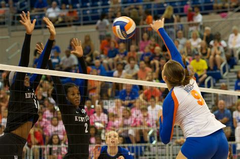 Photo Gallery Gator Volleyball Rallies In 5 Set Match To Defeat