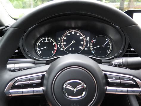 2025 Mazda Mazda3: 181 Interior Photos | U.S. News