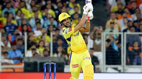 Ipl 2024 Ms Dhoni Steps Down As Csk Captain Ruturaj Gaikwad Announced As Replacement