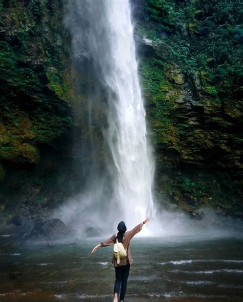 Potret Curug Cipendok Banyumas