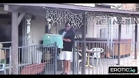 El Chico De La Piscina Aventuras De Milf Folladas XHamster