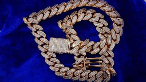 1 Kilo Miami Cuban Link Baguette Diamond Chain With Baguette Lock 60 Ct