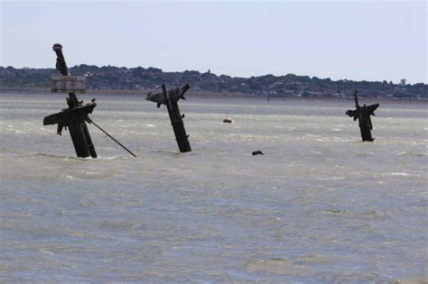 Warning Over Ship Packed With Explosives On The Thames Uk News