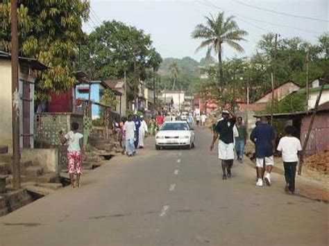 Sierra Leone Facts, Culture, Recipes, Language, Government, Eating ...