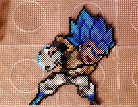 Vegeta Super Saiyan Blue Hama Beads Plantillas Hama Beads Llaveros