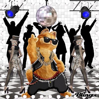 Garfield Dancing GIFs - Find & Share on GIPHY