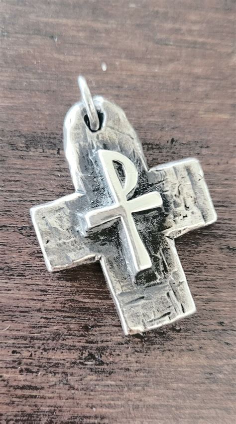 James Avery Textured Raised Cross On Cross Pendant Gem