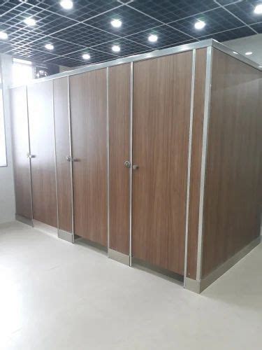 Hpl Boards Modular Toilet Cubicle Ss Elegance Shoe Type At Rs