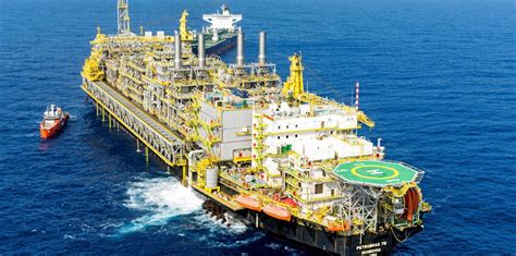 Sbm To Deliver Brazils Largest Fpso For Giant Buzios Pre Salt Field