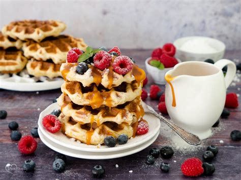 Belgische Waffeln Lütticher Dinkel Waffeln mit Hefe Dinkelliebe