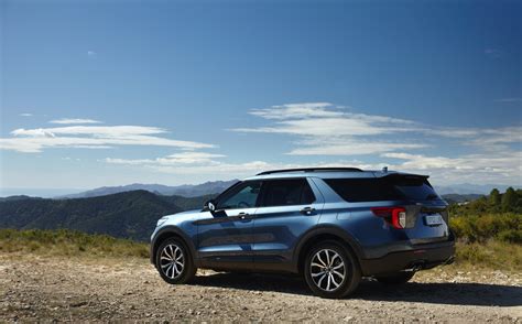 Ford Explorer Phev Prueba De Contacto De Un Gran Suv Movilidadhoy