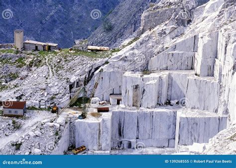 Carrara Marble Quarry, Tuscany, Italy Stock Image - Image of produce, quarries: 139268555